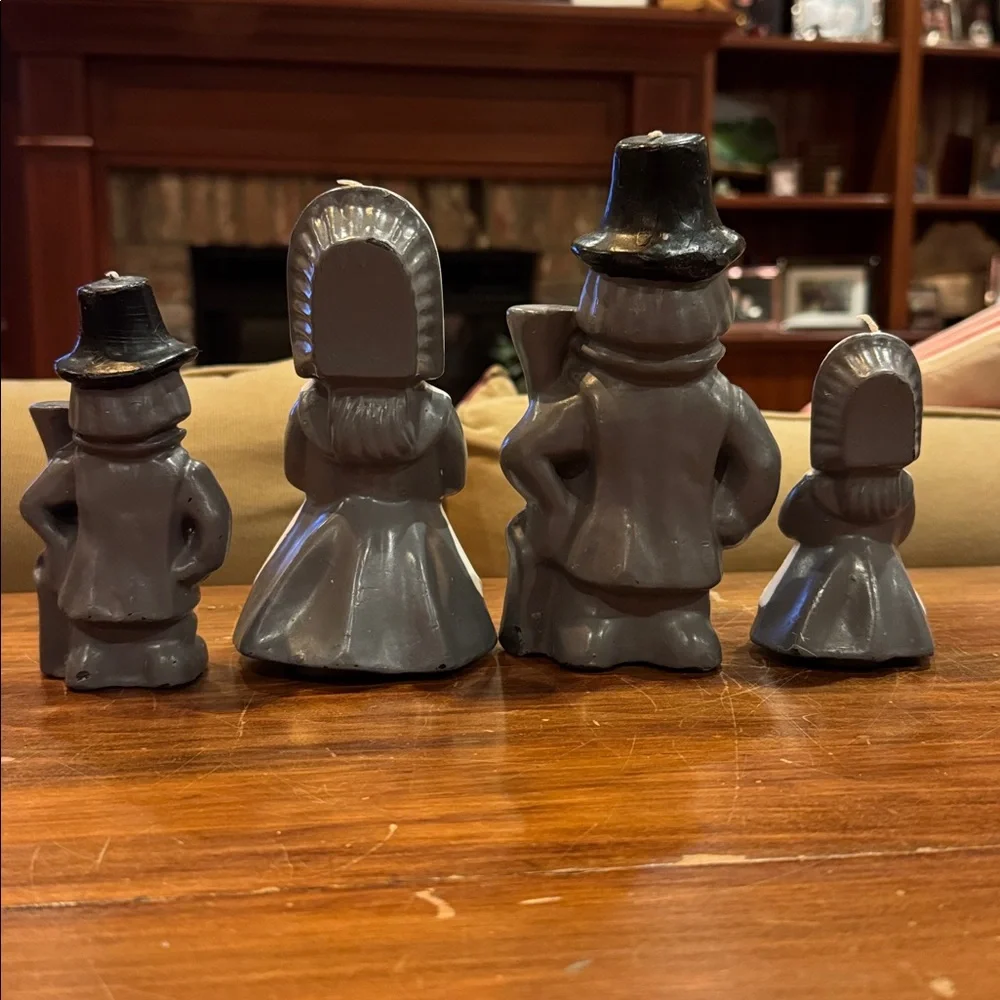 New Rare Gurley Vintage Pilgrim Candle Set of 4  MCM Not Burned Thanksgiving